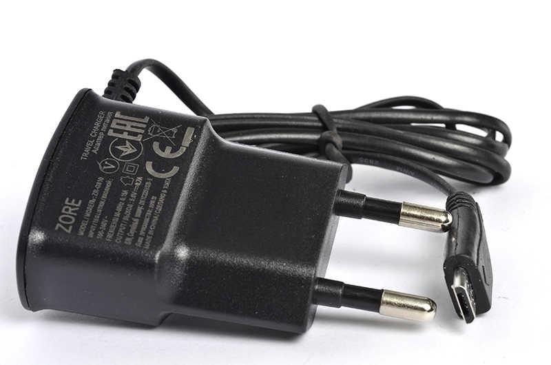 Zore G810 Uyumlu Siyah Seyahat Şarjı - Siyah